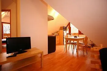 Tatrytop Pod Skocznia * Bystre (Lesko)